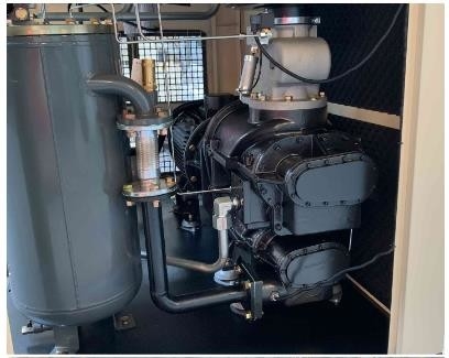Vertical Two Stage Industrial Portable Air Compressor 3 Phase 55kw Min 75dB