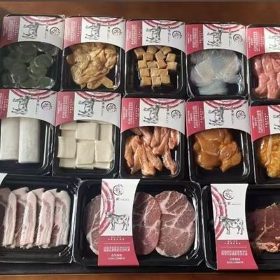 Plastic Tray Vacuum Skin Sealing Machine CH-DQ230VST with Food Grade Stainless Steel and 6061 Anodized Aluminum Mold for Fast Food Packaging