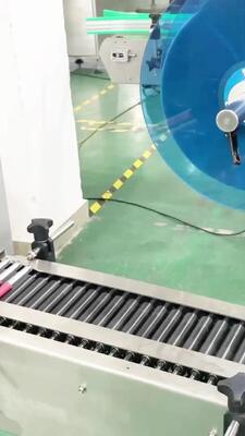 Full Automatic Horizontal Round Bottle Labeling Machine CH-305 for Plastic and Glasses Bottles